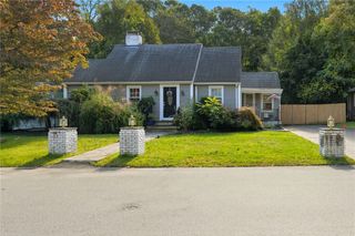 53 School Street, Johnston, RI 02919