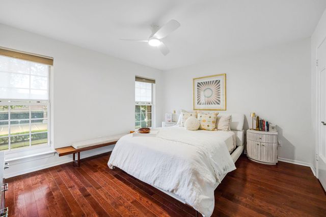 604 Augusta Drive 604, Houston, TX 77057