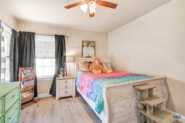 524 E 13th Avenue, Belton, TX 76513