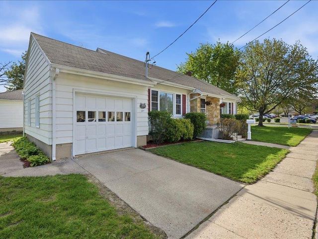 2109 Clark Street, Middleton, WI 53562