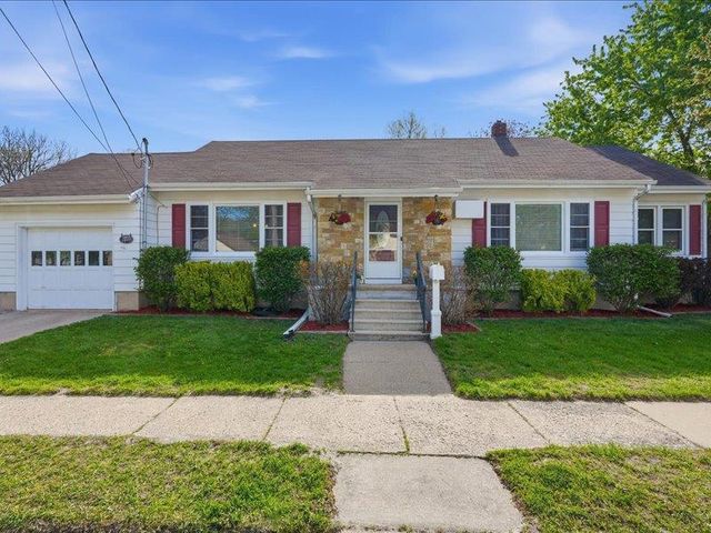 2109 Clark Street, Middleton, WI 53562