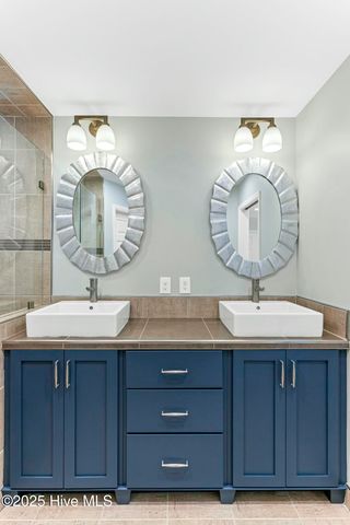 6412 Westport Drive, Wilmington, NC 28409