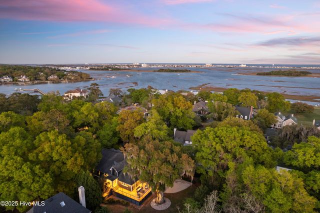 6412 Westport Drive, Wilmington, NC 28409