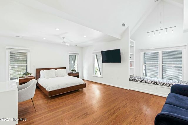 6412 Westport Drive, Wilmington, NC 28409