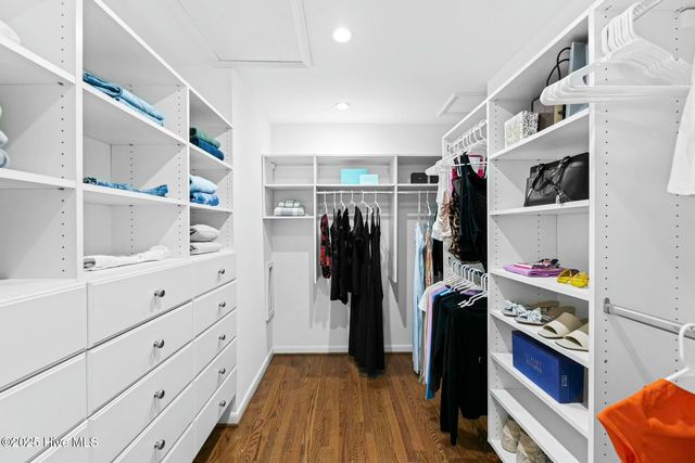 6412 Westport Drive, Wilmington, NC 28409