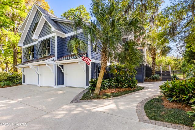 6412 Westport Drive, Wilmington, NC 28409