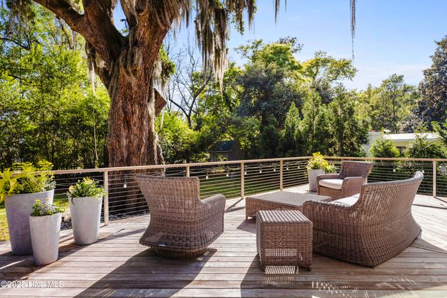 6412 Westport Drive, Wilmington, NC 28409