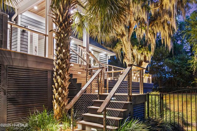 6412 Westport Drive, Wilmington, NC 28409