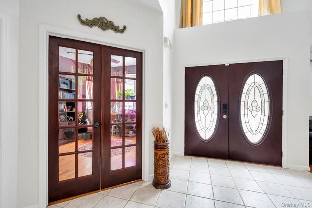 18 Darcy Avenue, Manorville, NY 11949