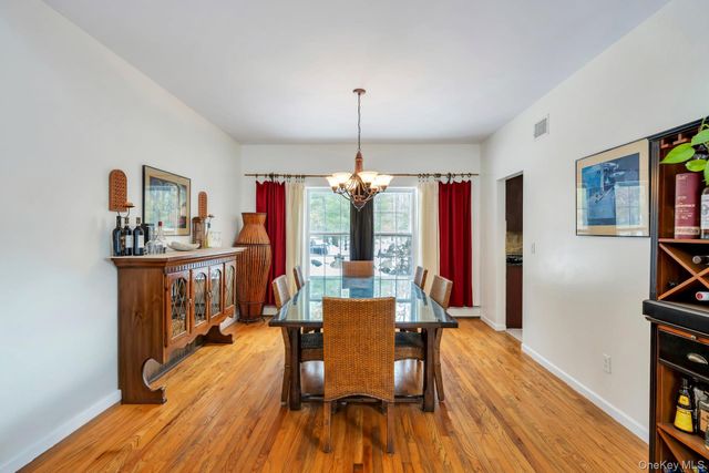 18 Darcy Avenue, Manorville, NY 11949