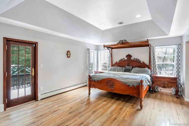 18 Darcy Avenue, Manorville, NY 11949