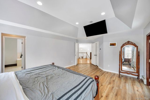 18 Darcy Avenue, Manorville, NY 11949