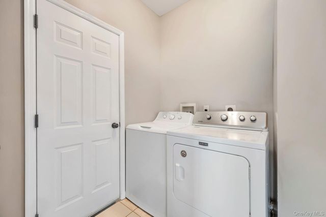 18 Darcy Avenue, Manorville, NY 11949