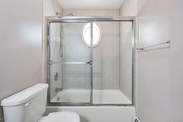 18 Darcy Avenue, Manorville, NY 11949