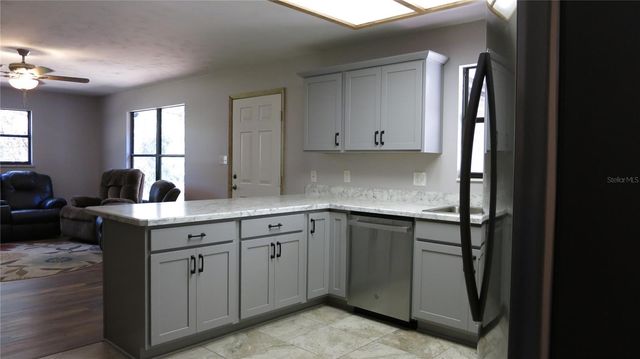 3988 N BAY AVENUE, Crystal River, FL 34428