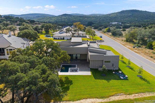 11019 Porter Springs, San Antonio, TX 78255