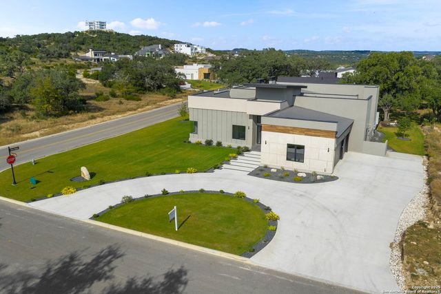 11019 Porter Springs, San Antonio, TX 78255