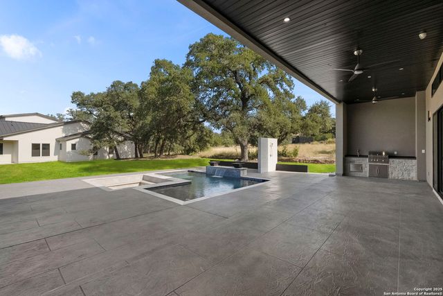 11019 Porter Springs, San Antonio, TX 78255