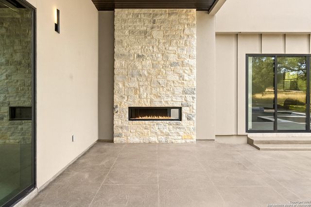 11019 Porter Springs, San Antonio, TX 78255