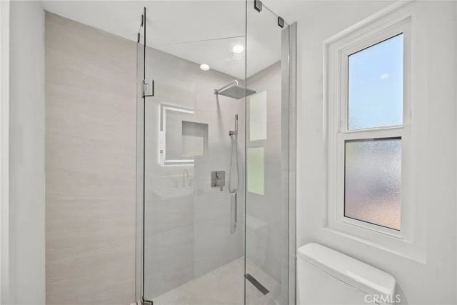484 S Euclid 101, Pasadena, CA 91101
