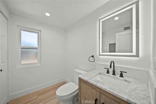 484 S Euclid 101, Pasadena, CA 91101