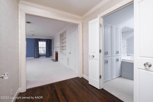 2802 S HUGHES Street, Amarillo, TX 79109