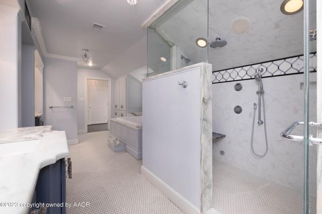 2802 S HUGHES Street, Amarillo, TX 79109