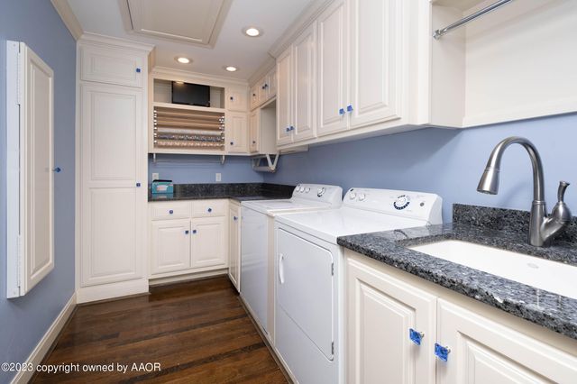 2802 S HUGHES Street, Amarillo, TX 79109