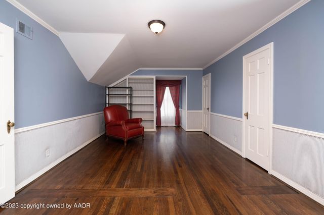 2802 S HUGHES Street, Amarillo, TX 79109