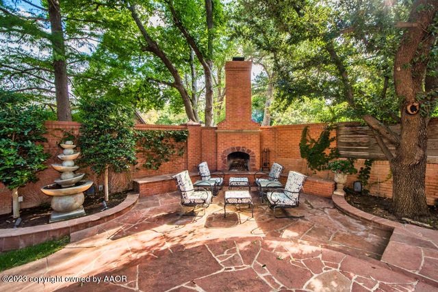 2802 S HUGHES Street, Amarillo, TX 79109