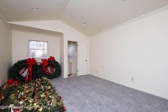 2802 S HUGHES Street, Amarillo, TX 79109