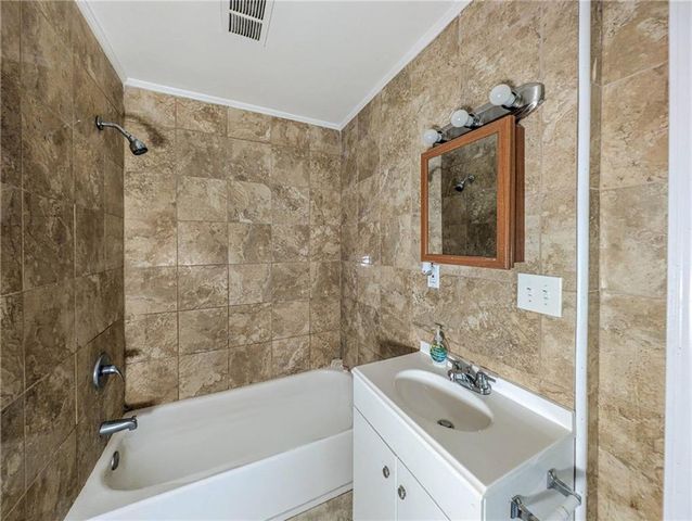 2403 Clarissa Drive, Atlanta, GA 30318