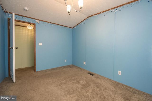 15 CLAYTON DR, Clayton, DE 19938