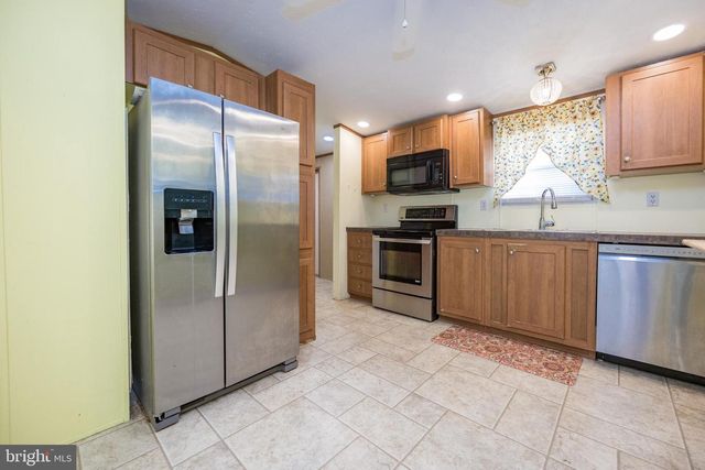 15 CLAYTON DR, Clayton, DE 19938