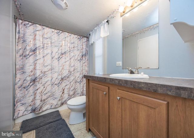 15 CLAYTON DR, Clayton, DE 19938