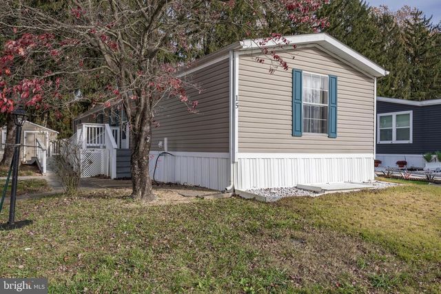 15 CLAYTON DR, Clayton, DE 19938