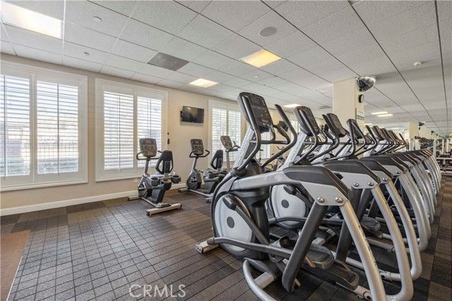 5368 Mantova Court, Fontana, CA 92336