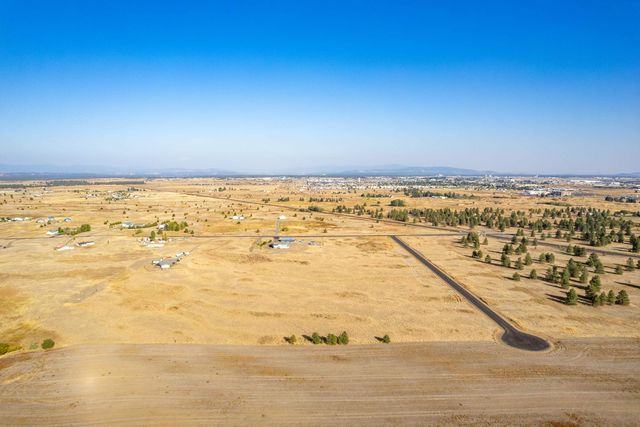 1117 S Dover Rd, Medical Lake, WA 99022