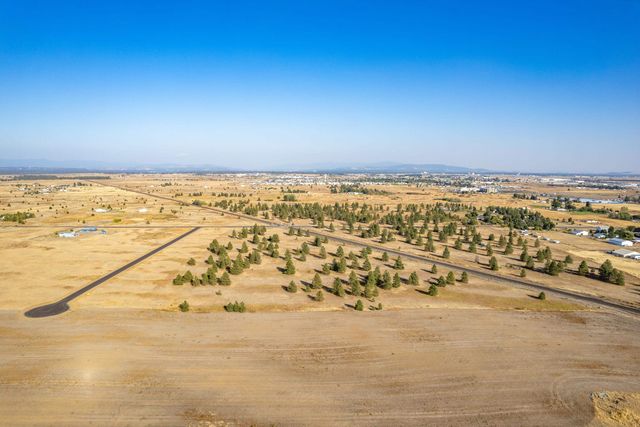 1117 S Dover Rd, Medical Lake, WA 99022