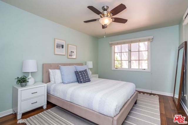 941 N Norman Place, Los Angeles, CA 90049