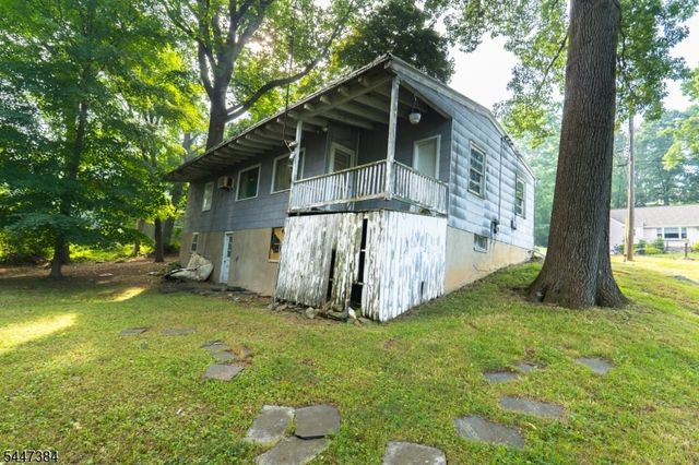 24 Underrock Rd, Sparta Twp., NJ 07871