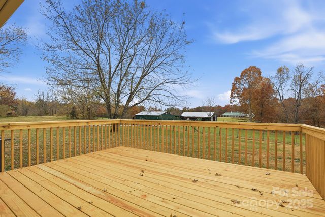1618 Union Grove Road, Lenoir, NC 28645