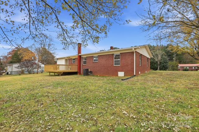 1618 Union Grove Road, Lenoir, NC 28645