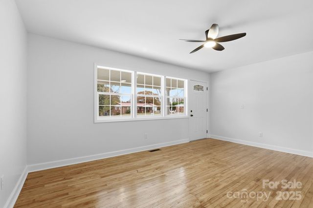 1618 Union Grove Road, Lenoir, NC 28645