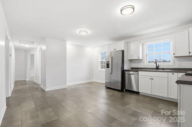 1618 Union Grove Road, Lenoir, NC 28645