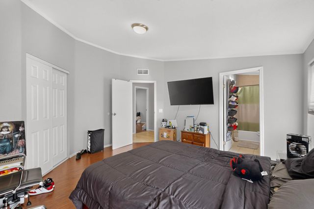 8842 Odin Road SW, Albuquerque, NM 87121