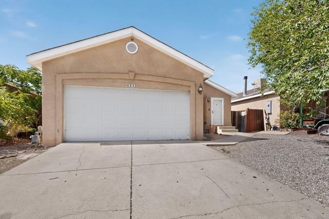 8842 Odin Road SW, Albuquerque, NM 87121