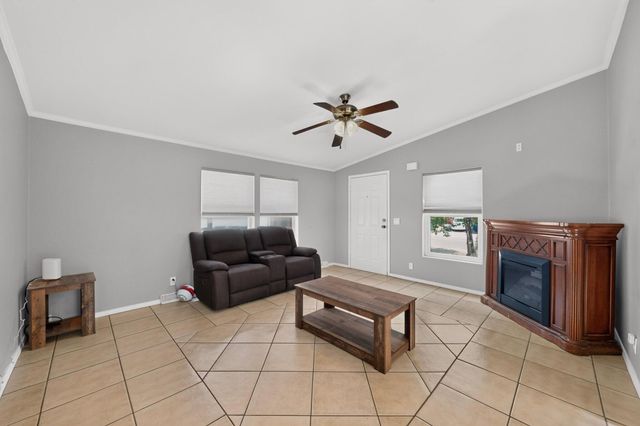 8842 Odin Road SW, Albuquerque, NM 87121
