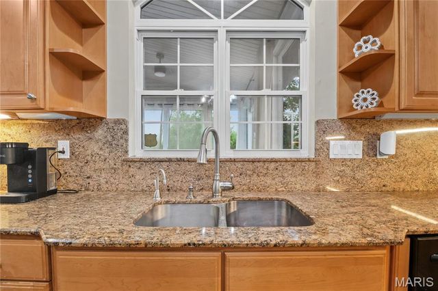10570 Glen Oaks Drive, Festus, MO 63028