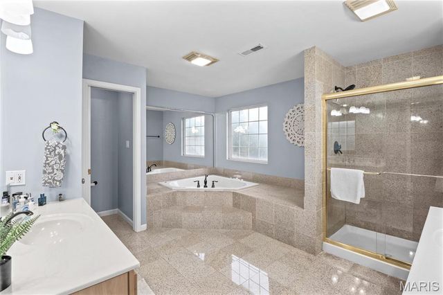 10570 Glen Oaks Drive, Festus, MO 63028